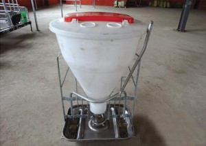 廣西豬舍料線配件 